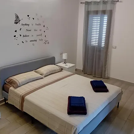 Nuovo Ampia Veranda Free Wi-fi شقة